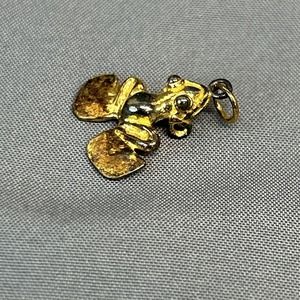 Reposa Frog Pendant 24K Gold Electroplated 925 Sterling Silver Handmade Panama